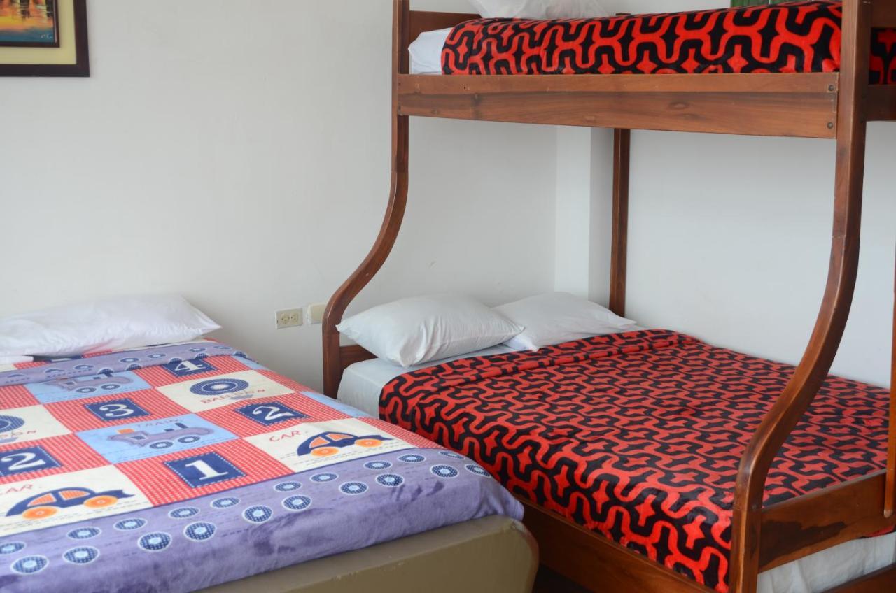 Hotel Paradise Beach 普拉亚斯 外观 照片